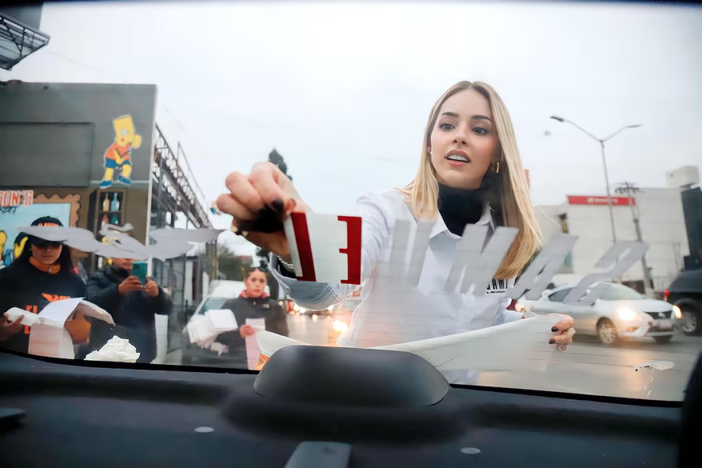 Mariana Rodríguez Cuestionó La Seguridad En Monterrey Sin Distinguir Zonas Estatales Y Municipales, Evidenciando Fallas De La Fuerza Civil Estatal.