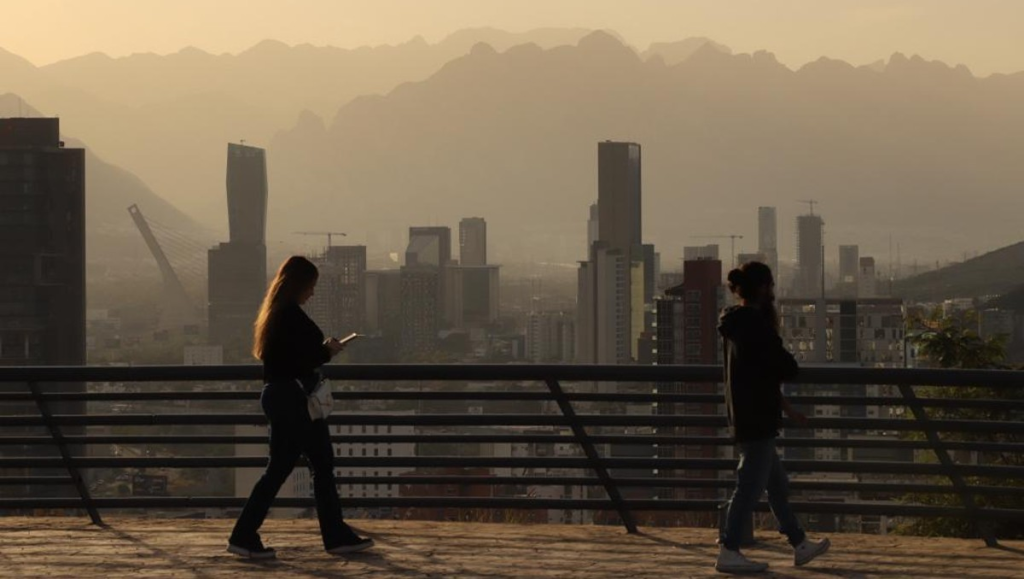 La Contaminación En Nuevo León Es Mayor a La Que Reporta El Sima. Nuevos Límites De Salud Evidencian Fallas En El Reporte Ambiental Del Gobierno Estatal.