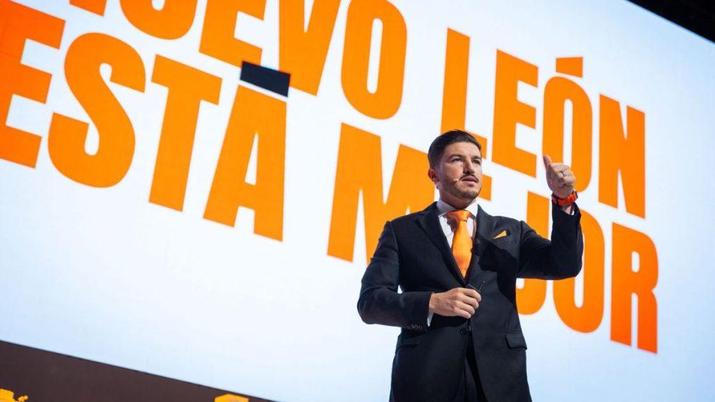 Samuel García Es Criticado Por Mc