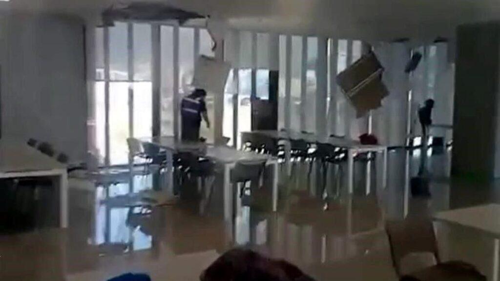 Inundación En El Edificio De Fuerza Civil  - Alcaldes Regios