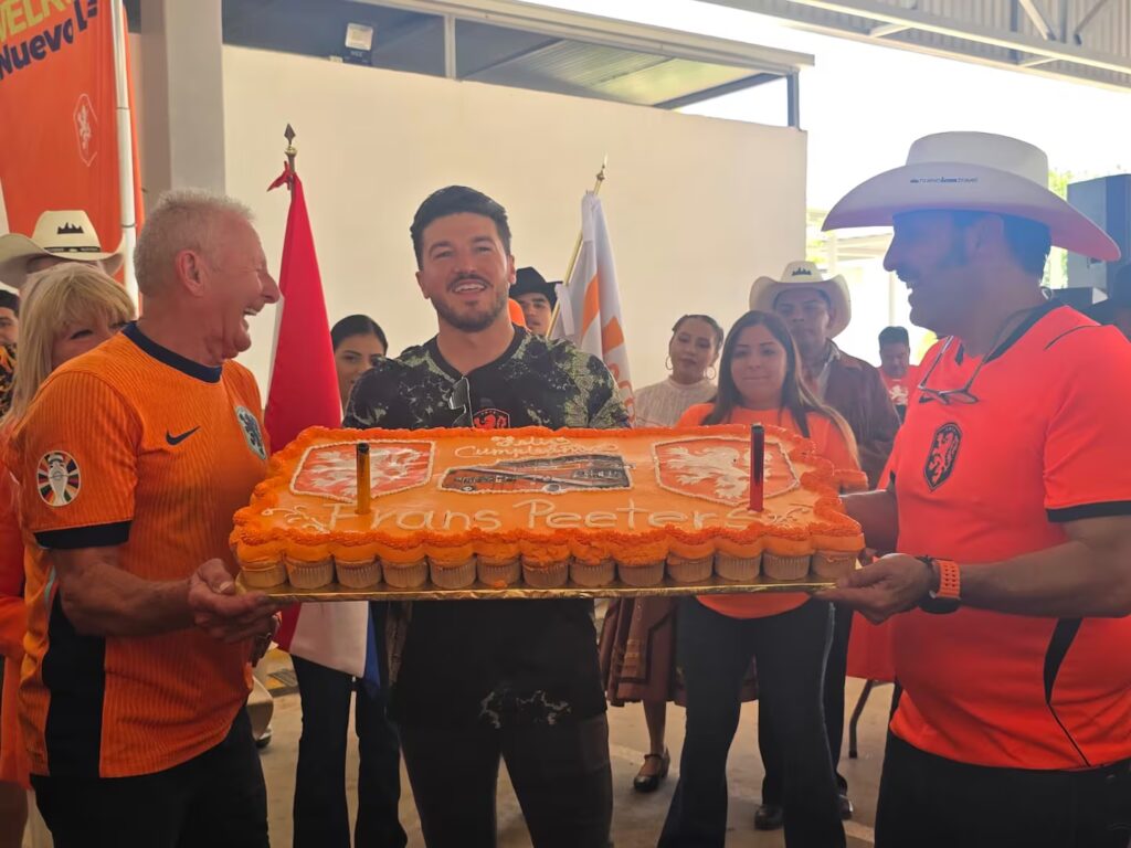 Contratos Del Fan Fest Escondidos Por Gobierno De Nl - Alcaldes Regios