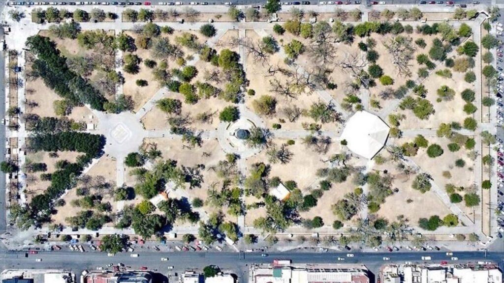 No Hay árboles En La Alameda - Alcaldes Regios