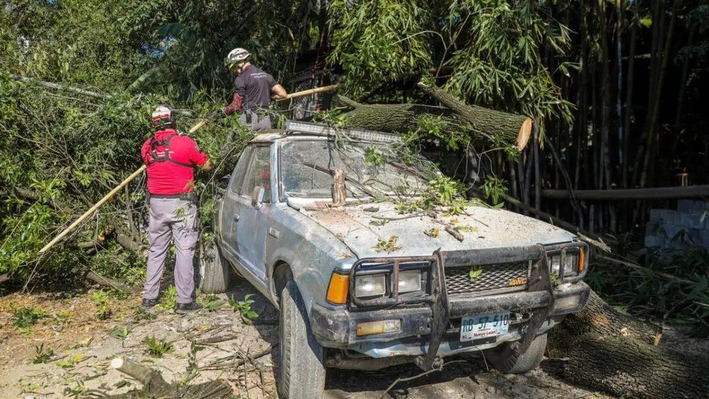 Lluvias En Santiago Nuevo León  - Alcaldes Regios